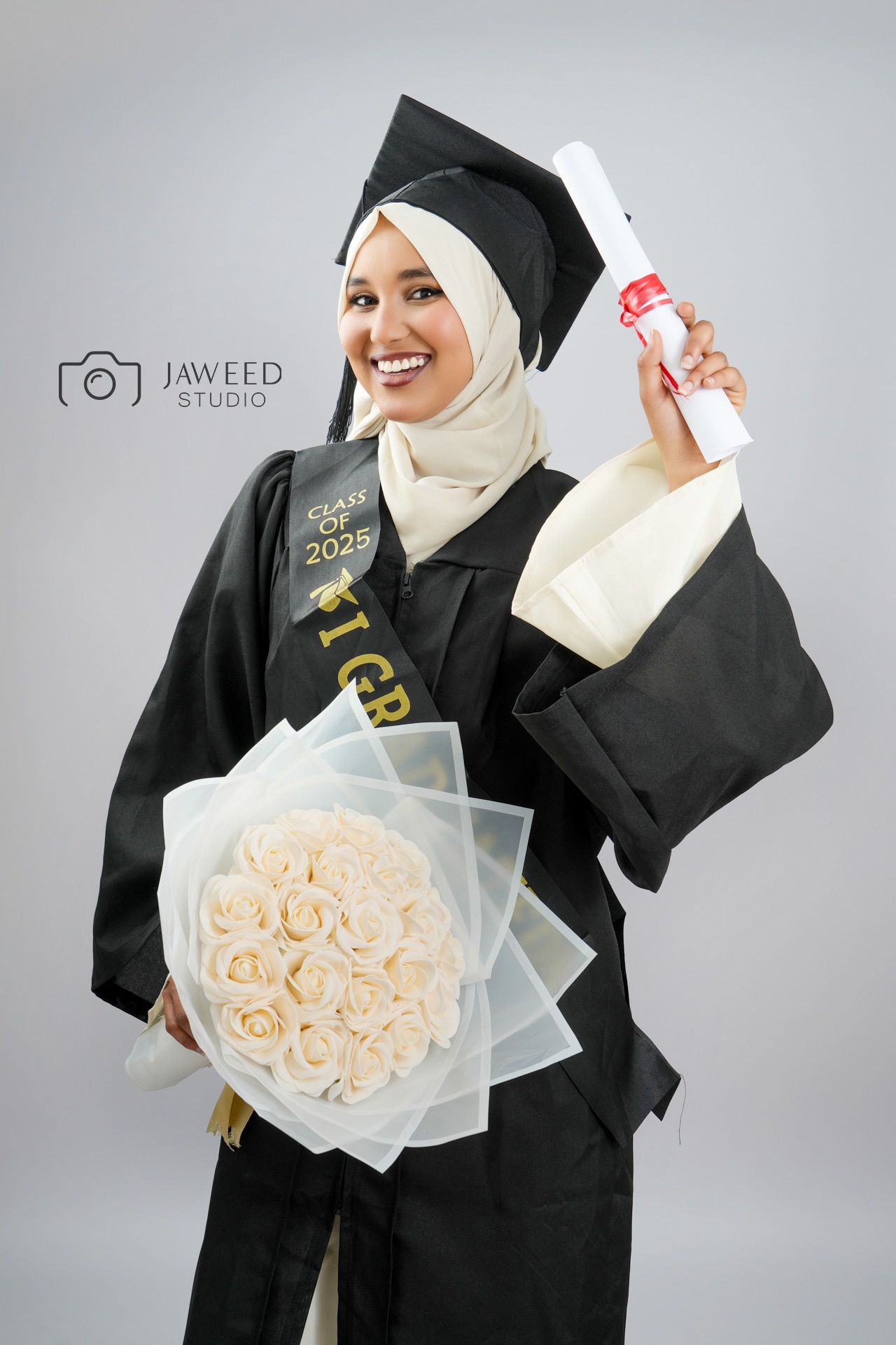 Afstudeerfotografie – toga, hoed en familieportretten